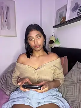 Snapshot of Isabella_fasilier chatting on 01-20-25, 12:36 Isabella fasilier online show from 01-20-25, 12:36