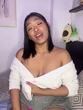 Snapshot of Isabella_fasilier chatting on 01-30-25, 12:50 Isabella fasilier online show from 01-30-25, 12:50
