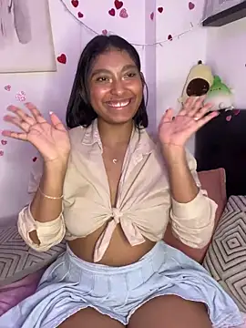 Snapshot of Isabella_fasilier chatting on 02-16-25, 06:10 Isabella fasilier online show from 02-16-25, 06:10