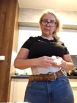 MariaRichi  online show from 03-01-25, 06:46