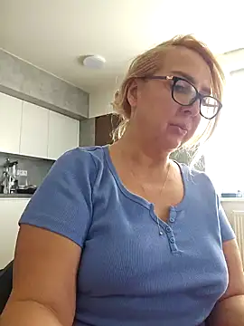 MariaRichi  online show from 03-12-25, 10:26