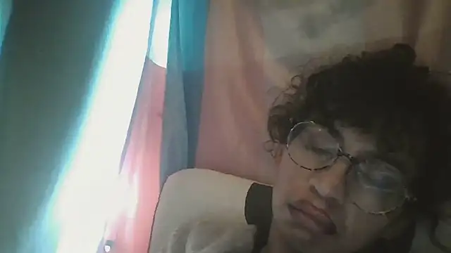 Querida-Mia online show from 02-22-26, 06:28