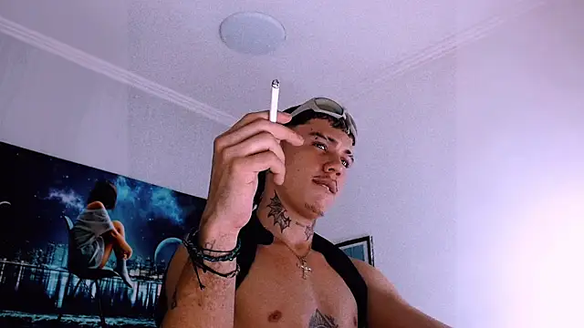 HannibalLester online show from 03-06-25, 03:13