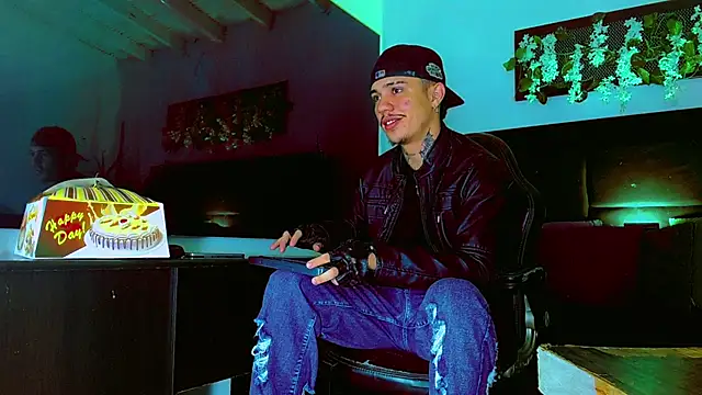 HannibalLester online show from 04-18-26, 03:21