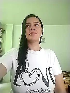 hailey85 online show from 10-18-25, 07:25