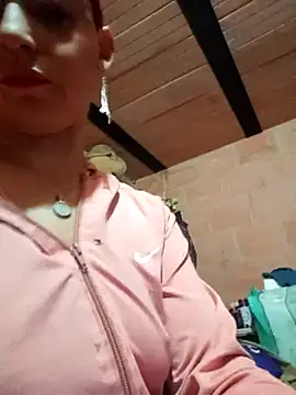 Rachhelle   online show from 01-07-25, 02:53