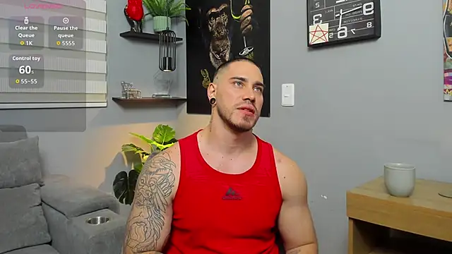 Snapshot of Giorgio-Leone chatting on 09-12-25, 02:33 Giorgio-Leone online show from 09-12-25, 02:33