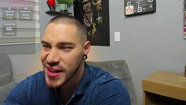 Snapshot of Giorgio-Leone chatting on 09-23-25, 12:13 Giorgio-Leone online show from 09-23-25, 12:13