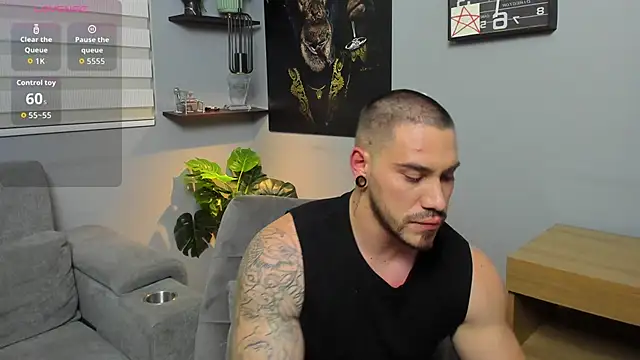 Snapshot of Giorgio-Leone chatting on 10-01-25, 01:22 Giorgio-Leone online show from 10-01-25, 01:22