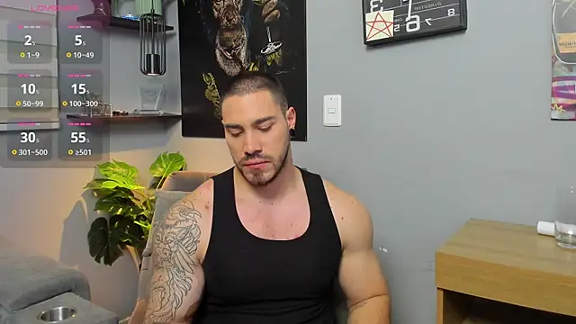 Snapshot of Giorgio-Leone chatting on 10-07-25, 01:58 Giorgio-Leone online show from 10-07-25, 01:58