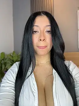 Snapshot of Valery_Evaans chatting on 07-29-26, 04:10 Valery Evaans online show from 07-29-26, 04:10