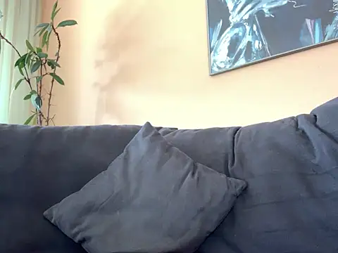 Bula94193 online show from 09-11-25, 11:32