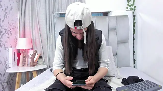 dafne queenn online show from 09-22-25, 12:29