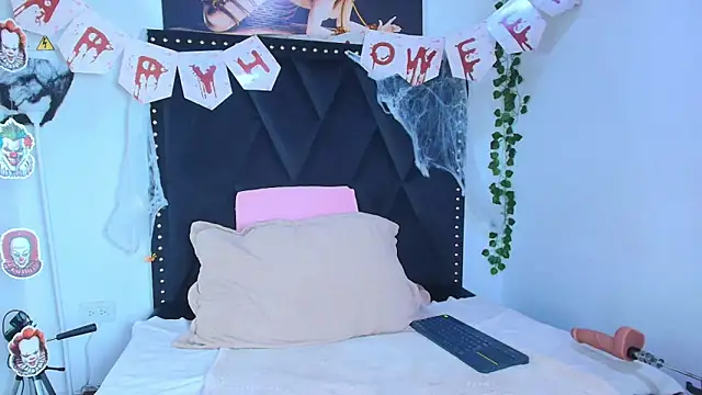 dafne queenn online show from 11-04-25, 12:59