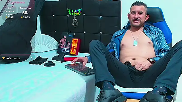 Yeol King online show from 10-28-25, 05:48