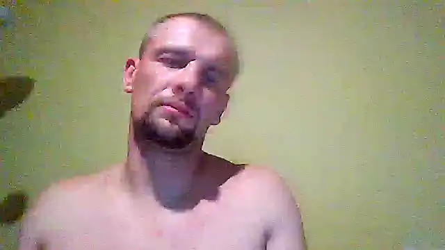 Snapshot of Regularfucker28 chatting on 07-26-26, 12:19 Regularfucker28 online show from 07-26-26, 12:19