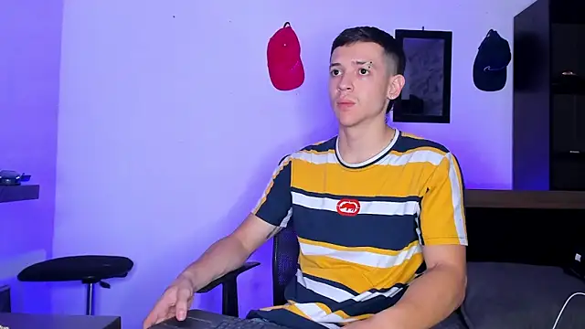 Dimitri higth420 online show from 09-18-25, 08:55