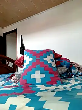 Snapshot of DalianHR33 chatting on 03-01-25, 05:05 DalianHR33 online show from 03-01-25, 05:05