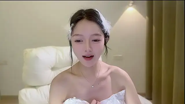 Snapshot of xiaodaibabyy chatting on 10-28-25, 01:25 xiaodaibabyy online show from 10-28-25, 01:25