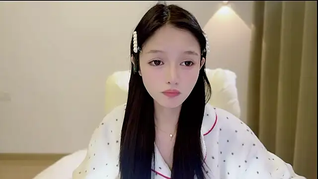 Snapshot of xiaodaibabyy chatting on 10-29-25, 01:35 xiaodaibabyy online show from 10-29-25, 01:35