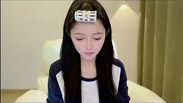 Snapshot of xiaodaibabyy chatting on 11-02-25, 01:46 xiaodaibabyy online show from 11-02-25, 01:46