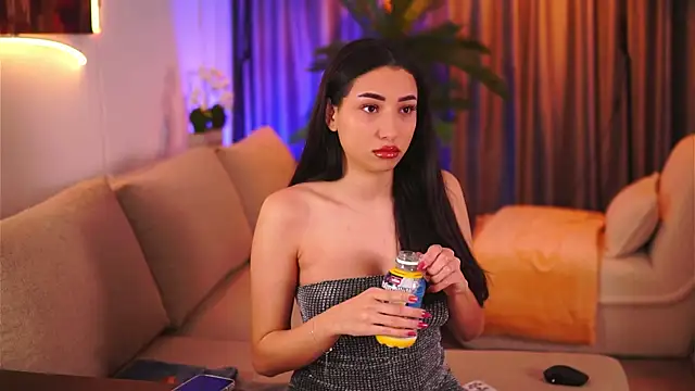 GinaValentinna online show from 02-02-25, 07:14