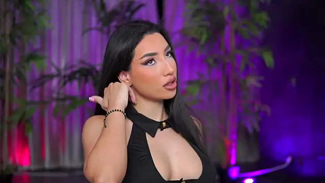 GinaValentinna online show from 10-23-25, 06:50