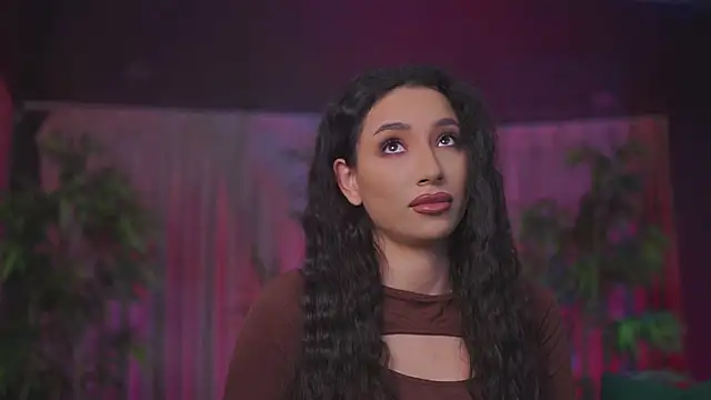 Snapshot of GinaValentinna chatting on 02-11-26, 08:03 GinaValentinna online show from 02-11-26, 08:03