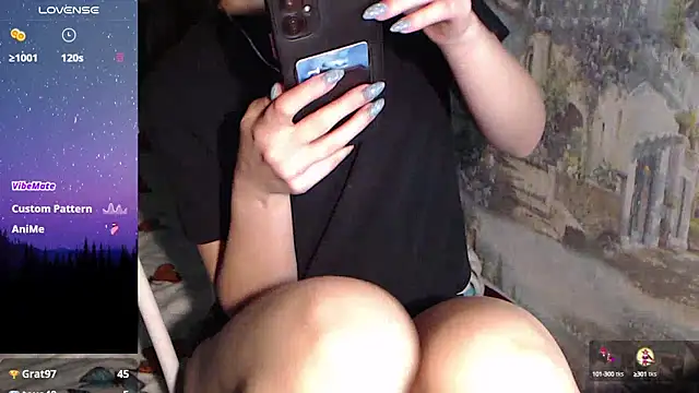 Snapshot of -LauraGold- chatting on 01-09-25, 04:17 -LauraGold- online show from 01-09-25, 04:17