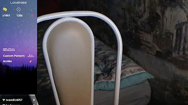 Snapshot of -LauraGold- chatting on 02-07-25, 03:41 -LauraGold- online show from 02-07-25, 03:41