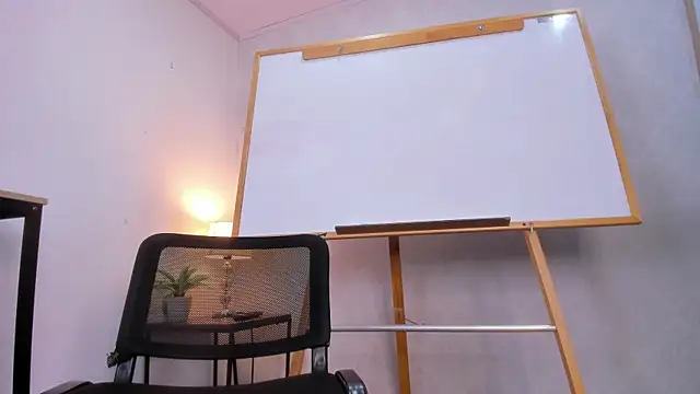 Caroline dh online show from 04-20-26, 10:29