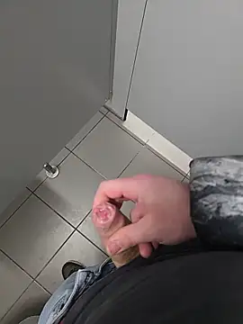 Ibag01 online show from 03-18-26, 09:56