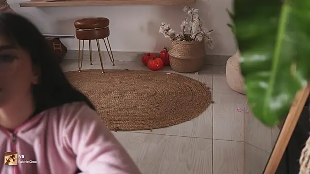 Snapshot of Dear_Morgan chatting on 10-10-25, 07:46 Dear Morgan online show from 10-10-25, 07:46