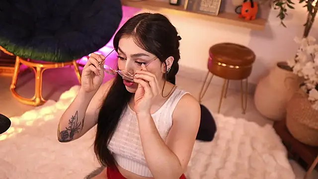 Snapshot of Dear_Morgan chatting on 11-21-25, 11:25 Dear Morgan online show from 11-21-25, 11:25