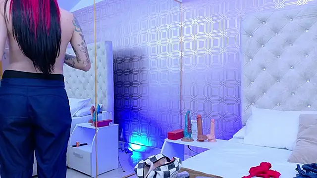 Derieri D online show from 11-16-25, 07:30