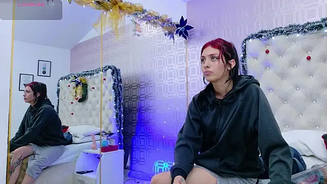 Derieri D online show from 12-19-25, 08:05