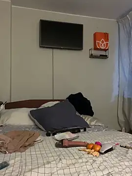 AleFantasy0001 online show from 10-16-25, 03:18