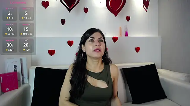 Snapshot of Melodi_Roux chatting on 02-22-26, 01:09 Melodi Roux online show from 02-22-26, 01:09