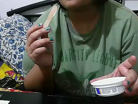 Queen of boobs01 online show from 01-21-25, 06:12