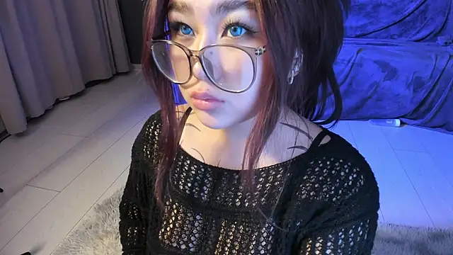 Yuriko May online show from 01-29-25, 06:39