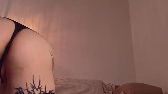 Snapshot of Yuriko_May chatting on 07-15-26, 10:09 Yuriko May online show from 07-15-26, 10:09