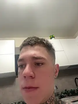 Snapshot of adolf_loo chatting on 12-23-24, 12:41 adolf loo online show from 12-23-24, 12:41