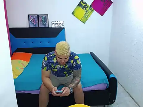 Snapshot of pitbullveryhot chatting on 12-01-24, 04:29 pitbullveryhot online show from 12-01-24, 04:29