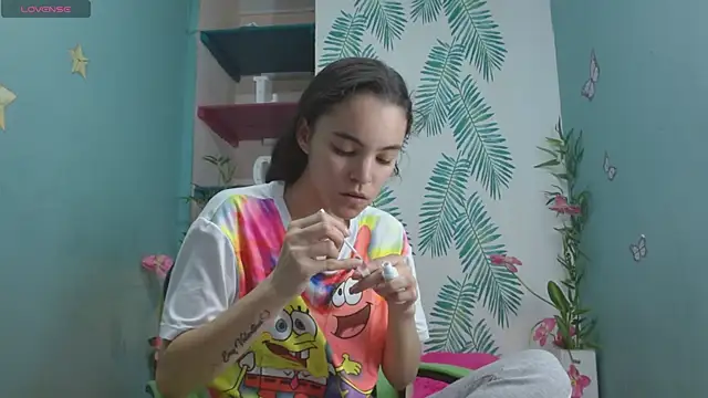 Mia-kalinfa online show from 12-03-24, 04:28