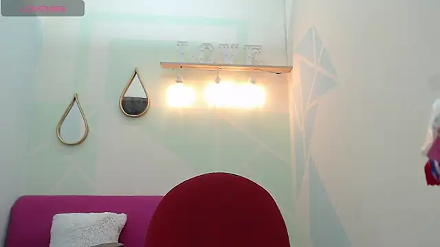 Mia-kalinfa online show from 02-07-25, 01:32