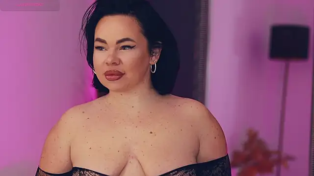 Snapshot of MissLilaa chatting on 11-10-25, 04:28 MissLilaa online show from 11-10-25, 04:28