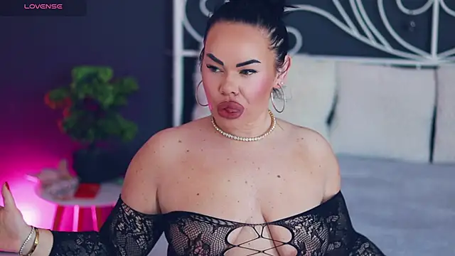 MissLilaa online show from 02-28-26, 09:43