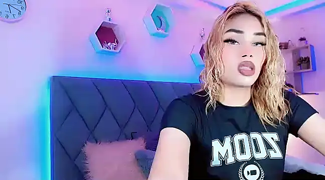 Hallyhott online show from 12-09-24, 04:05