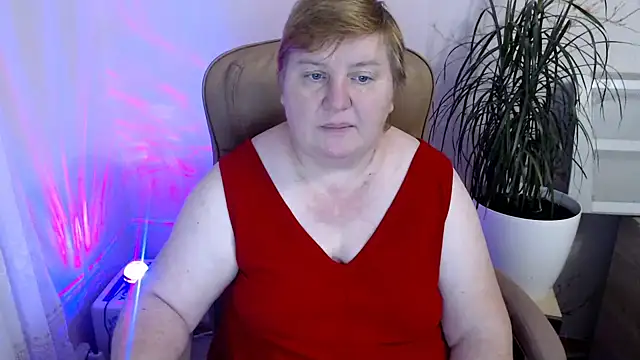 Snapshot of Limonka-Fire chatting on 12-03-24, 12:49 Limonka-Fire online show from 12-03-24, 12:49
