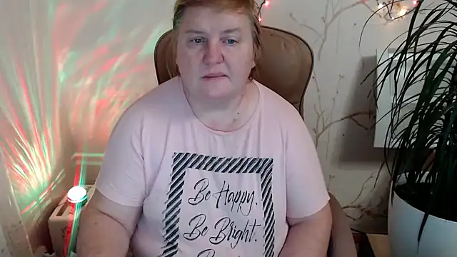 Snapshot of Limonka-Fire chatting on 12-06-24, 08:51 Limonka-Fire online show from 12-06-24, 08:51